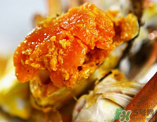 六月黃大閘蟹好吃嗎？六月黃和大閘蟹有什么區(qū)別？