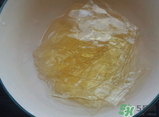 吉利丁片可以做什么？吉利丁片用什么水泡