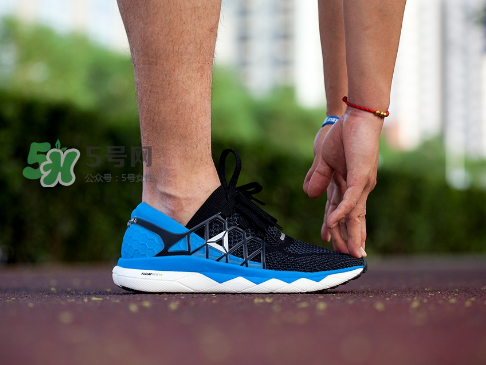 reebok floatride run腳感怎么樣？銳步floatride跑鞋測(cè)評(píng)