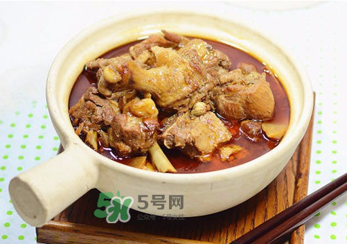 三伏天能吃鴨肉嗎？三伏天鴨肉燉什么好？