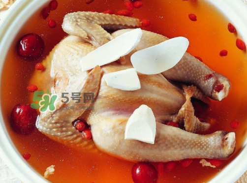 三伏天能吃鴨肉嗎？三伏天鴨肉燉什么好？