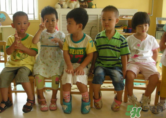 寶寶不去幼兒園可以嗎？寶寶可以不上幼兒園嗎？