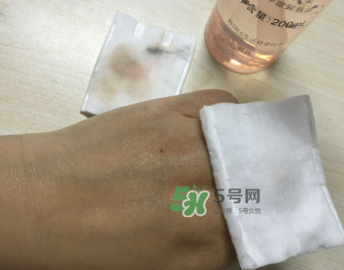 蝶妝卸妝油怎么樣？蝶妝卸妝油好用嗎？