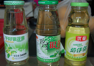 金銀花露一天能喝幾瓶？金銀花露一次喝多少？