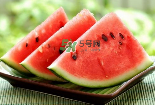 三伏天坐月子可以吃西瓜嗎？三伏天坐月子吃西瓜好嗎？