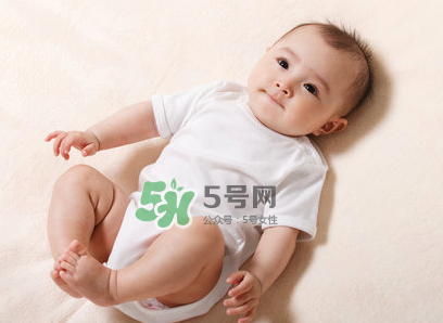 寶寶容易上火是奶粉的問題嗎？寶寶容易上火是不是因為奶粉上火？