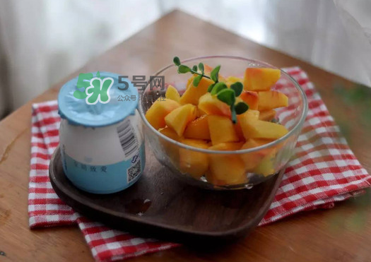 黃桃為什么不甜？黃桃為什么那么酸？
