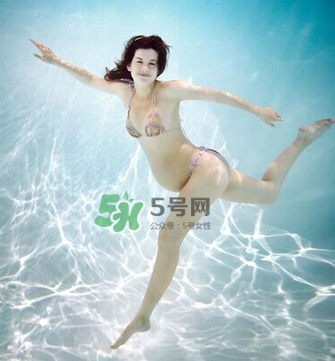 游泳池氯氣對(duì)孕婦有害嗎？游泳池氯氣對(duì)孕婦有影響嗎？