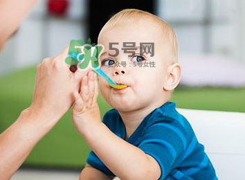 寶寶什么時(shí)候可以吃油？寶寶能吃油嗎？