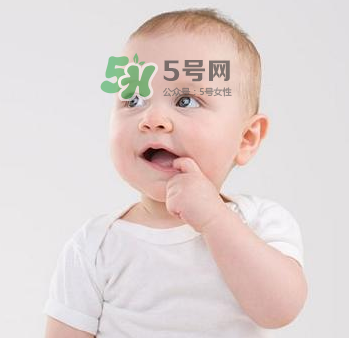 寶寶什么時(shí)候可以吃油？寶寶能吃油嗎？