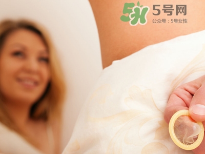 安全套放車?yán)镞€能用嗎？套套藏哪里比較安全？