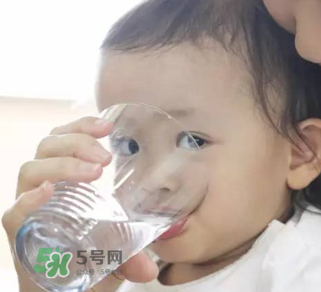 寶寶喝什么水好？寶寶喝哪種水好？