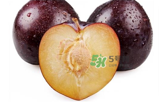 黑布林可以和桃子能一起吃嗎？黑布林不能和什么一起吃？