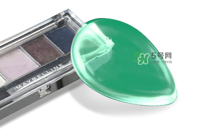 硅膠粉撲可以用散粉嗎？硅膠粉撲可以用干粉嗎？