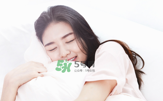 三伏天會影響月經(jīng)嗎？三伏天會不會不來月經(jīng)？