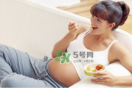 胎動的感覺有哪幾種？胎動的感覺是什么樣的