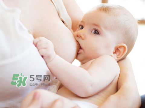 坐月子洗澡能搓澡嗎？坐月子洗澡注意事項