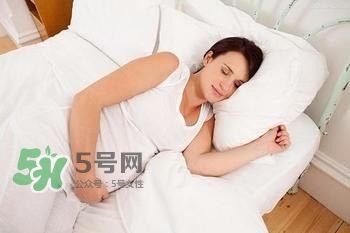 胎動的感覺有哪幾種？胎動的感覺是什么樣的