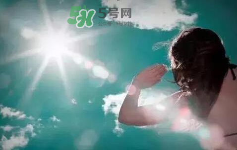 三伏天容易中暑嗎？三伏天怎么預(yù)防中暑？