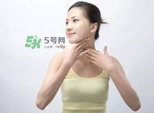 三伏天不出汗怎么回事？三伏天臉上愛出汗怎么回事？