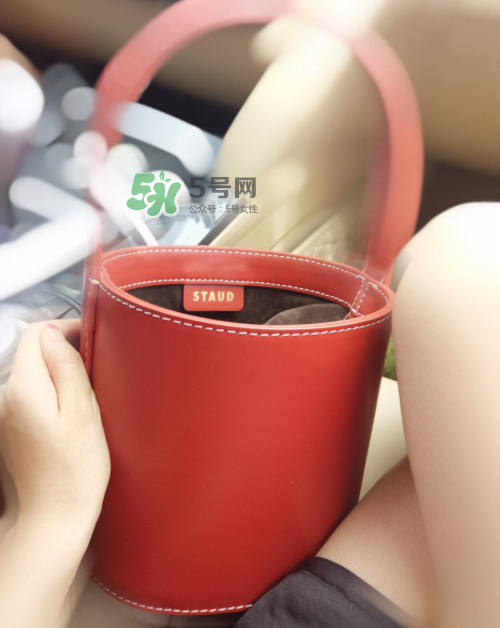 staud水桶包多少錢？staud水桶包專柜價格