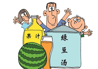 夏天防止中暑吃什么？夏天防中暑喝什么？