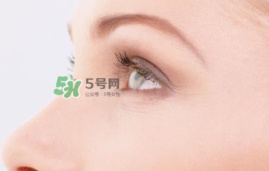 8月份可以割雙眼皮嗎？幾月份割雙眼皮最好？
