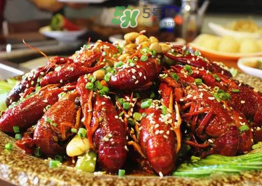 麻辣小龍蝦能帶上飛機(jī)嗎？麻辣小龍蝦可以帶上飛機(jī)嗎？
