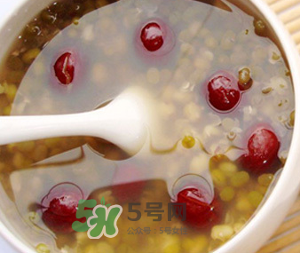 綠豆湯能防中暑嗎？喝綠豆湯能預(yù)防中暑嗎？