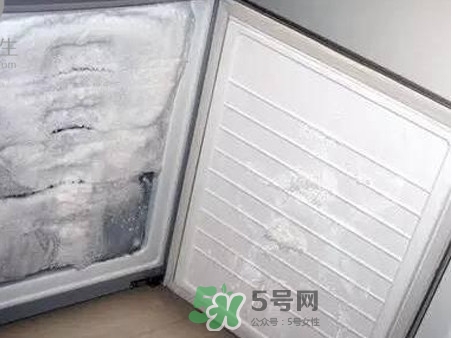 冰箱夏天溫度應(yīng)該調(diào)到幾檔？冰箱里面冰太多怎么辦