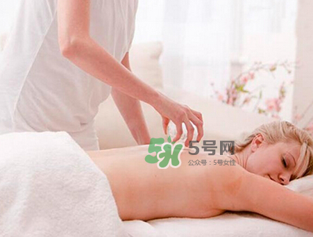 三伏天拔罐后多久可以洗澡？三伏天拔罐后注意事項