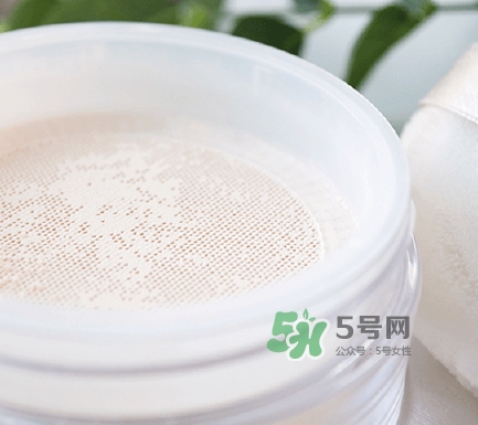 three散粉怎么樣？three自然植物透光散粉色號