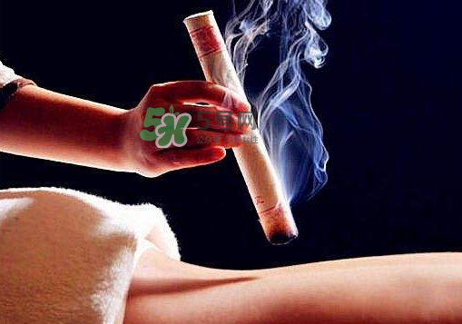 三伏天拔罐好嗎？三伏天拔罐好還是艾灸好？