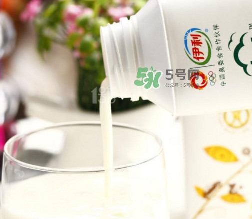  冠益乳和暢輕哪個(gè)好？冠益乳好還是暢輕好