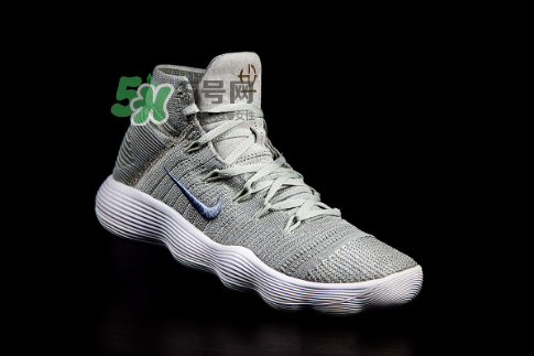 nike react hyperdunk 2017腳感怎么樣？hyperdunk 2017實(shí)戰(zhàn)測評