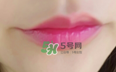 Mistine雙頭染唇液怎么樣？Mistine雙頭染唇液好用嗎？