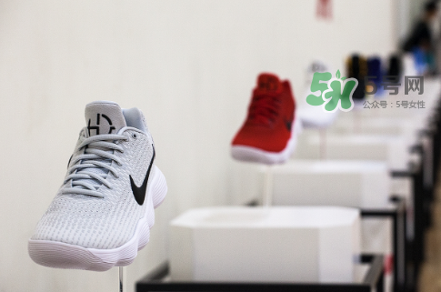 nike hyperdunk 2017尺碼怎么選？hyperdunk2017鞋碼正嗎？