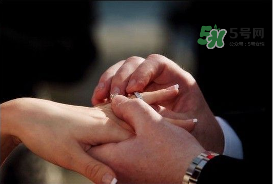 2017閏六月可以訂婚嗎？2017閏六月訂婚好嗎？