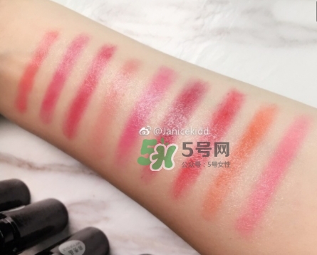 visee果凍夾心唇膏怎么樣？visee夾心唇膏色號試色