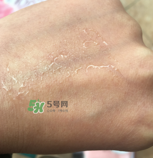 透真玻尿酸爽膚水怎么樣？透真玻尿酸美肌水好用嗎？
