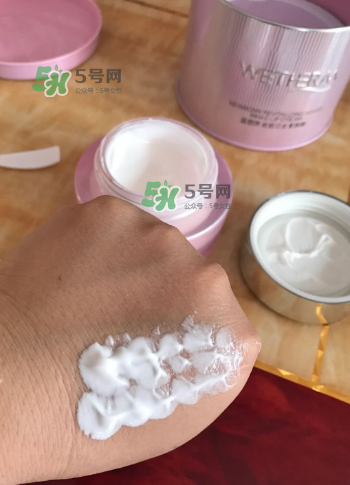 溫碧泉素顏霜好用嗎？溫碧泉素顏霜多少錢(qián)？