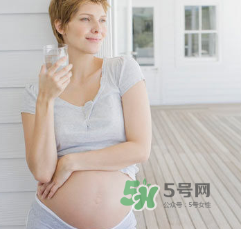 頭胎有邊生邊入盆的嗎？頭胎遲遲不入盆怎么辦？