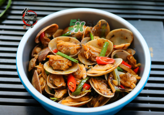 花蛤不能和什么同食？花蛤不能和什么一起吃？
