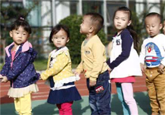 上幼兒園前應(yīng)該學(xué)會(huì)什么？上幼兒園前要學(xué)會(huì)什么？