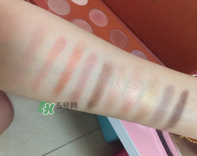 zoeva玫瑰金眼影盤怎么畫？zoeva rose golden畫法教程