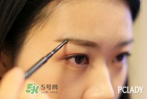 mac眉筆怎么用？mac魅可眉筆怎么削