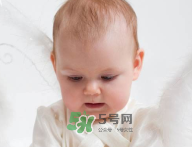 寶寶會尿頻嗎？孩子尿頻尿量少怎么辦？