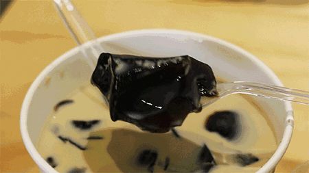 仙草凍怎么吃？仙草粉做的仙草凍怎么會(huì)有點(diǎn)苦