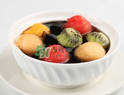 仙草凍熬好多久能成型？仙草凍添加什么才會結(jié)凍