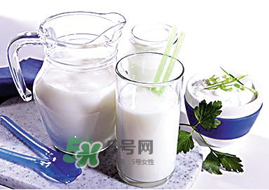 牛初乳孕婦可以吃嗎？牛初乳產(chǎn)婦可以吃嗎？